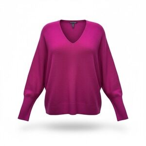 Eileen Fisher 100% Merino Wool Medium Berry Bloom Magenta V-Neck Classic Preppy‎